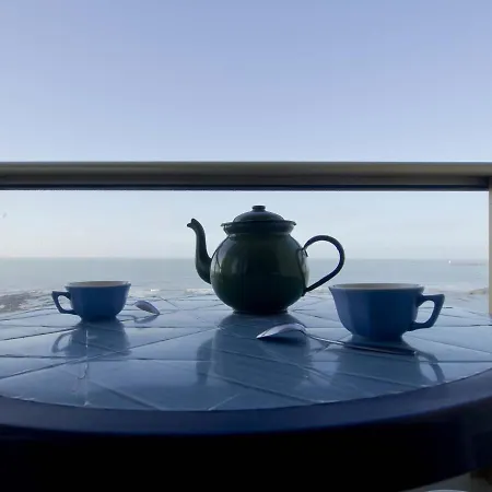 Avec Balcon - A 150m, Parking - Fr-1-92-639