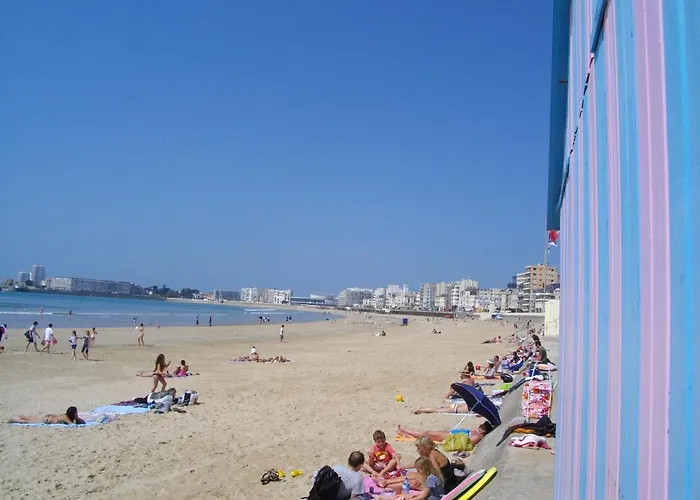 Avec Balcon - A 150m, Parking - Fr-1-92-639 דירה *