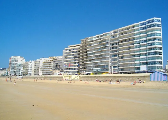 Avec Balcon - A 150m, Parking - Fr-1-92-639 דירה *